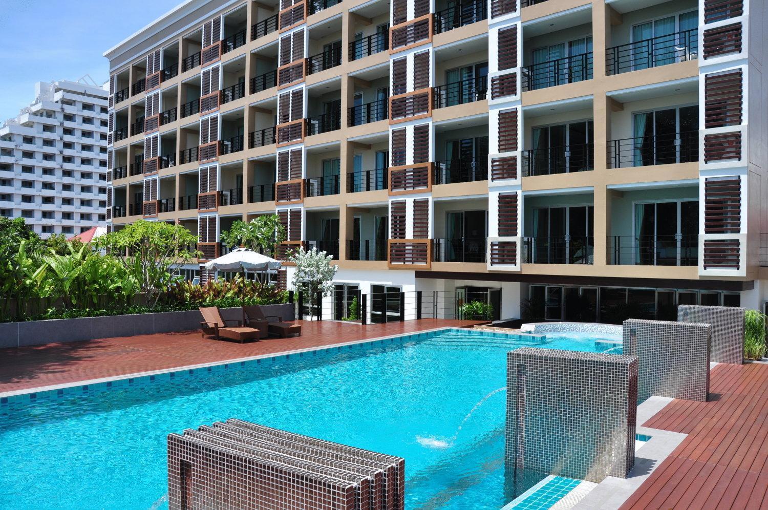 August Suites Pattaya Exterior foto